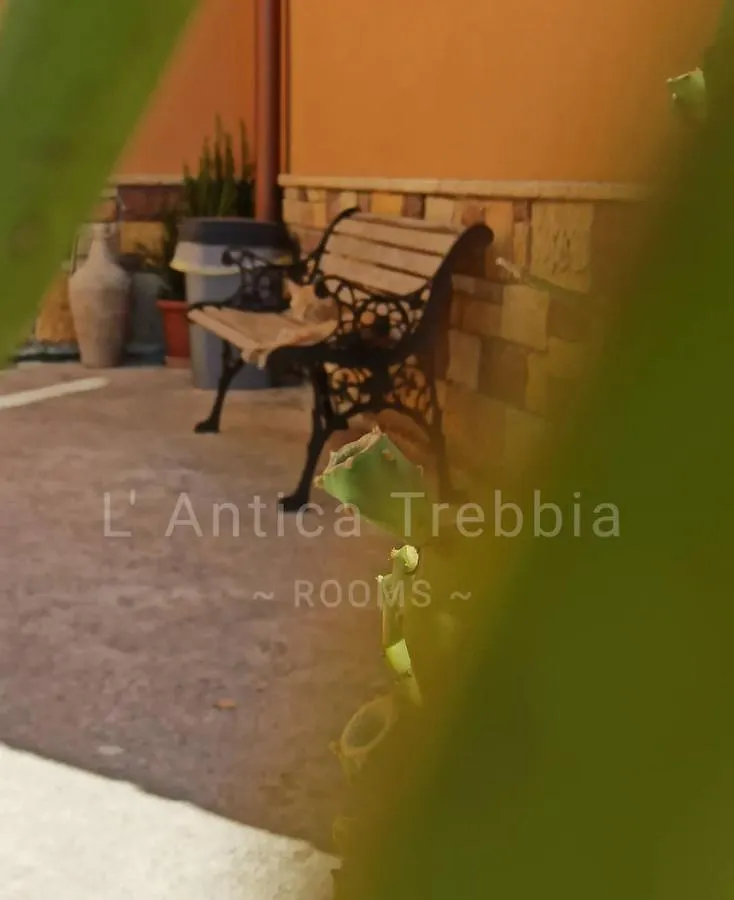 L' Antica Trebbia - Rooms Caltanissetta 0*,