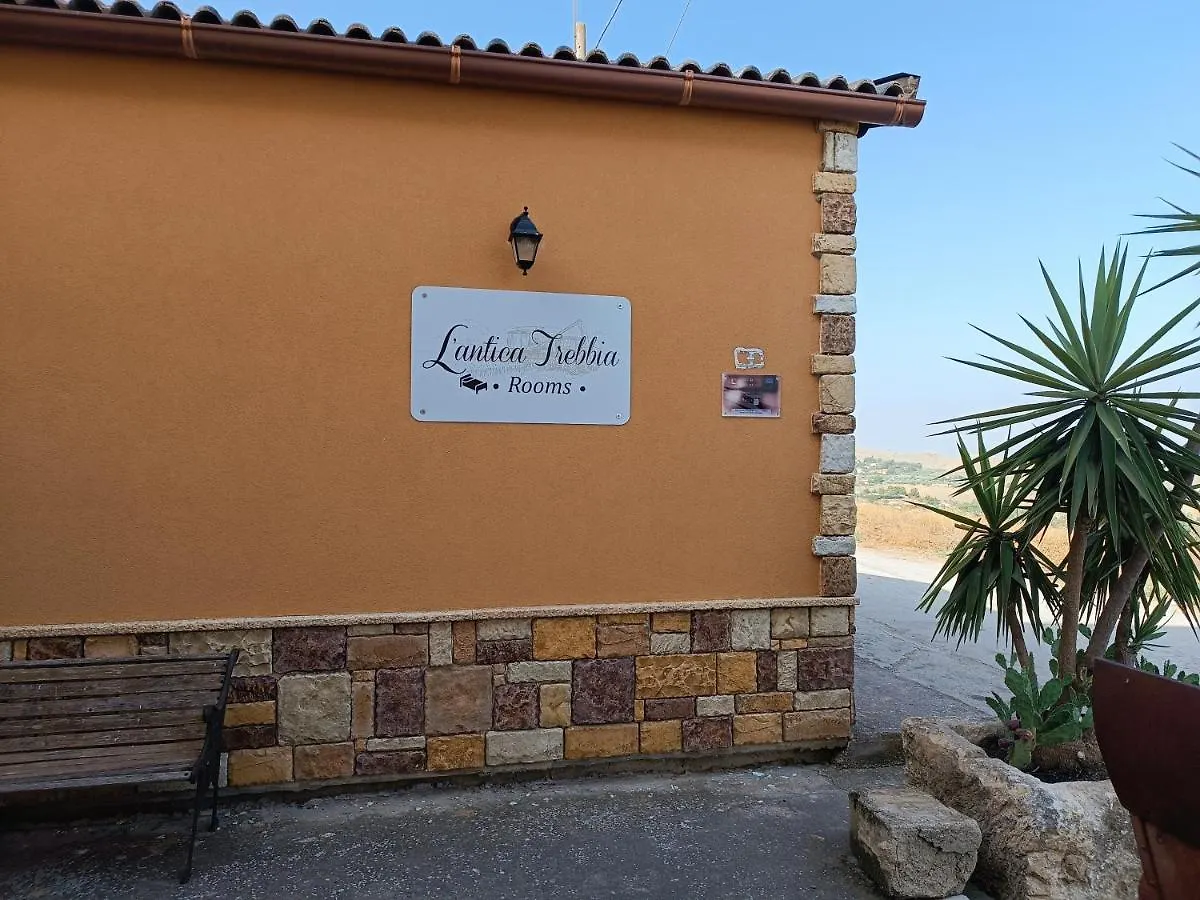 Farm stay L' Antica Trebbia - Rooms Caltanissetta Italy